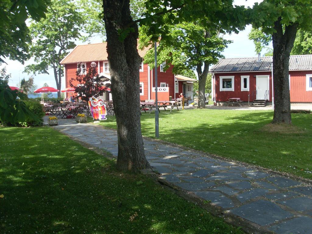 Strandterrassen Hostel Гренна Экстерьер фото