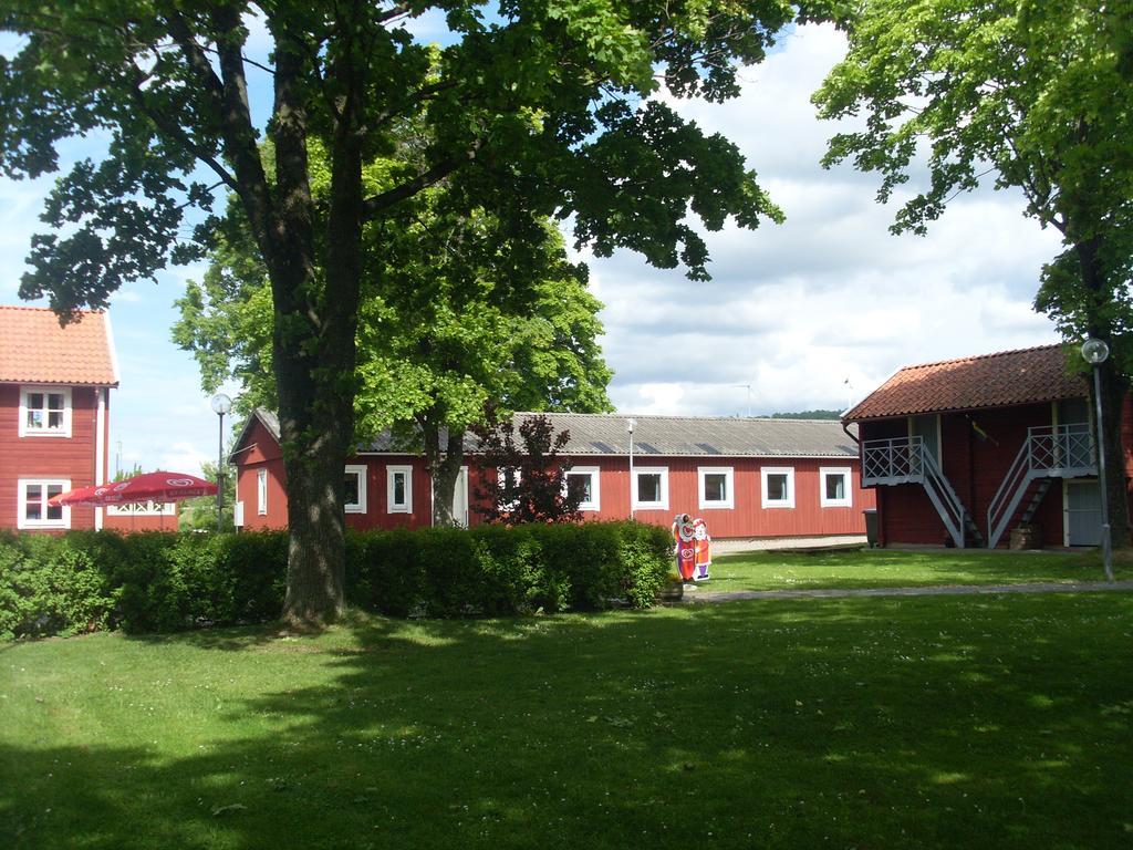 Strandterrassen Hostel Гренна Экстерьер фото